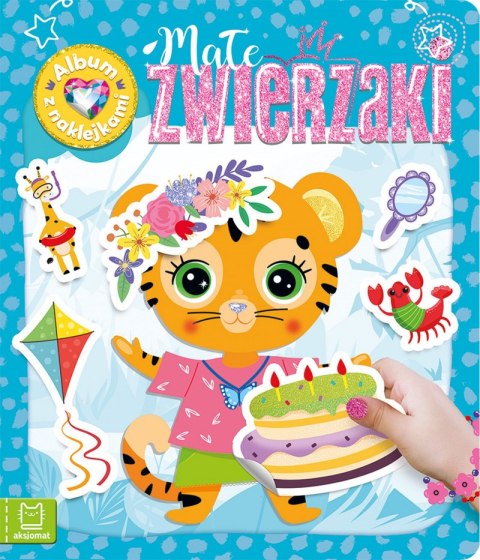 Małe zwierzaki. Album z naklejkami Małe zwierzaki. Album z naklejkami